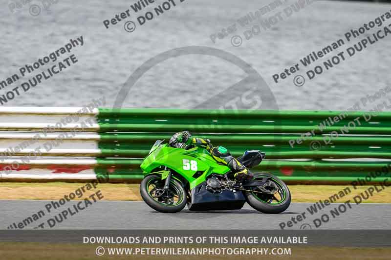 enduro digital images;event digital images;eventdigitalimages;mallory park;mallory park photographs;mallory park trackday;mallory park trackday photographs;no limits trackdays;peter wileman photography;racing digital images;trackday digital images;trackday photos